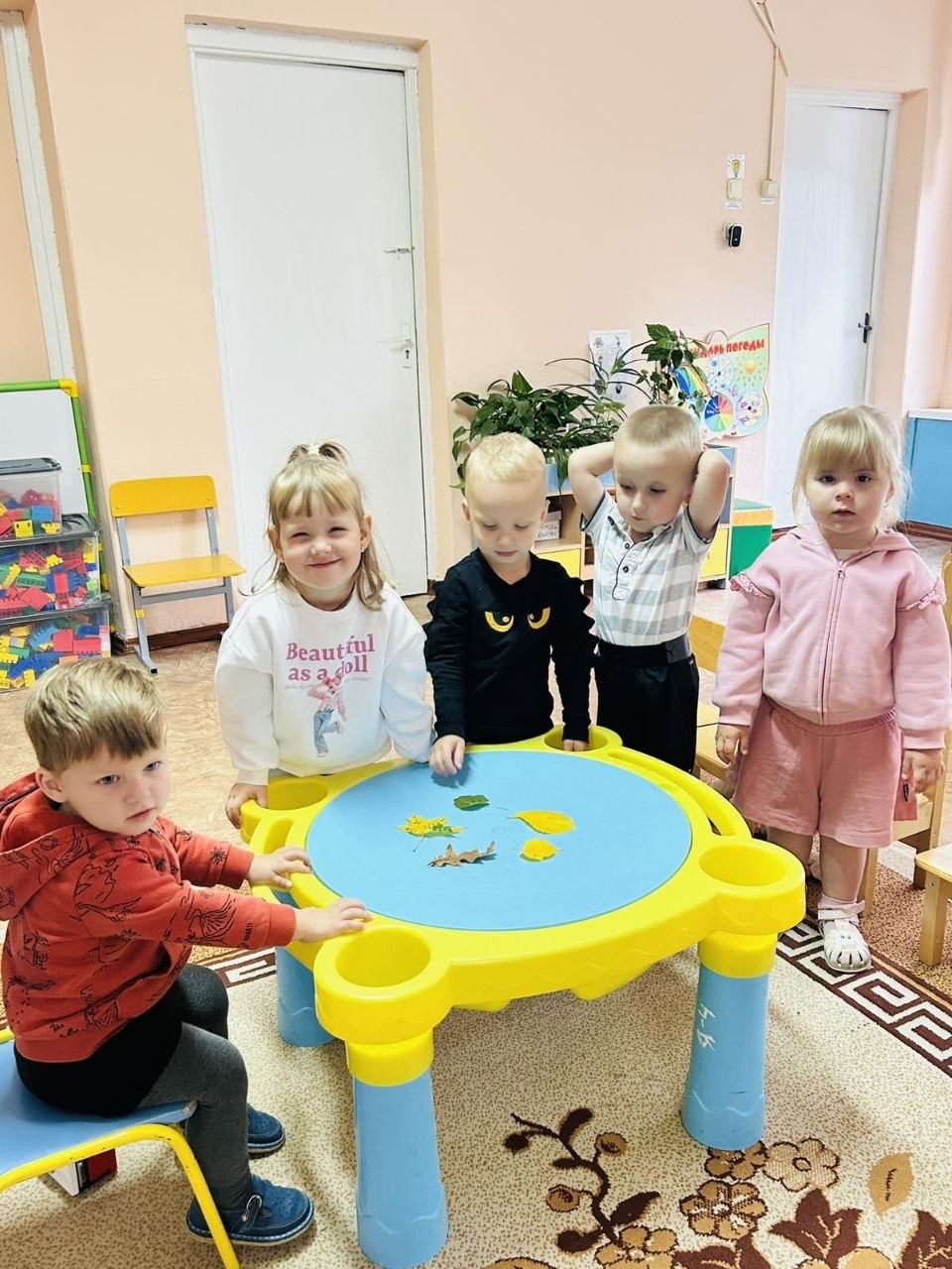 Первые шедевры наших малышей