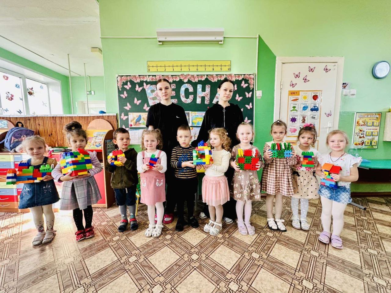 Помощь птицам весной