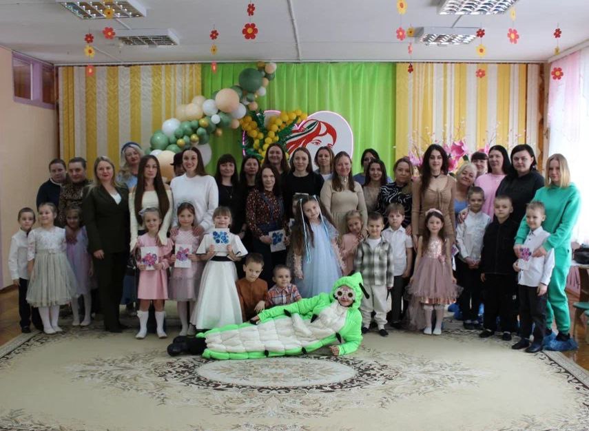 Праздник весны! Утренники старших групп в честь весеннего праздника 8 марта!